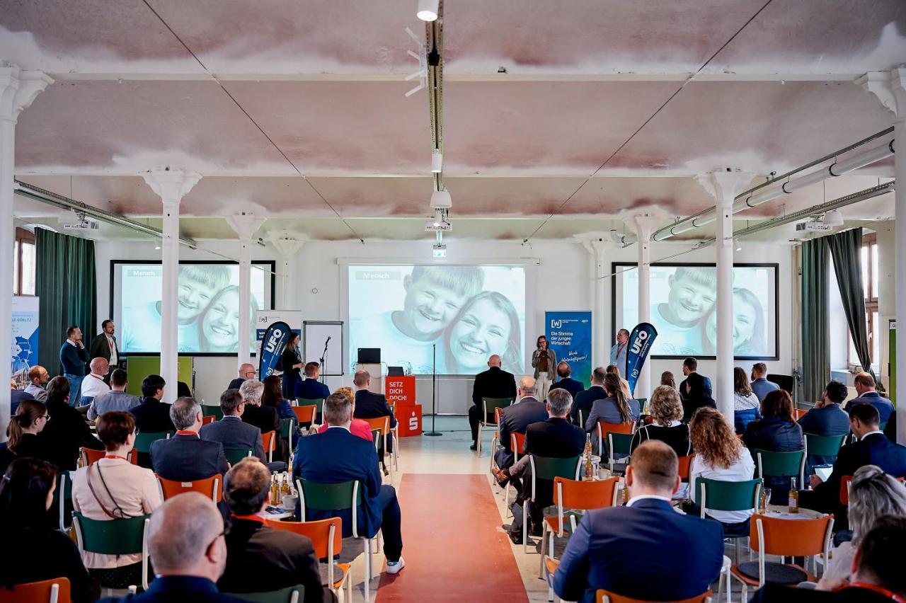 Kulturfabrik Schoenbach Schonbach  Екстер'єр фото